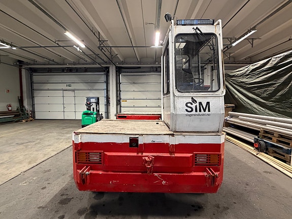 Kalmar sidelaster - 6 398 timer - hydraulisk mast med to gafler - lasteplan i tre - lukket førerhytt 2 of 30