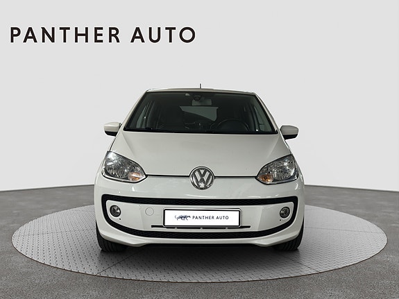 Volkswagen UP! 8 of 25