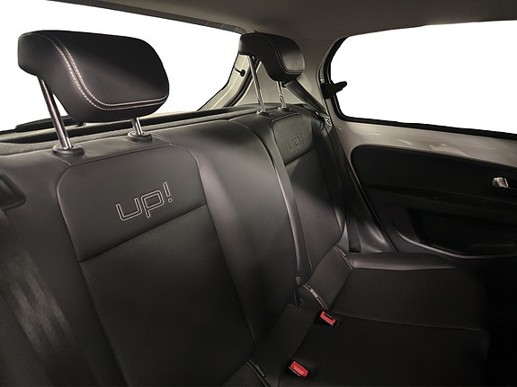 Volkswagen UP! 16 of 25