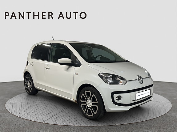 Volkswagen UP! 7 of 25