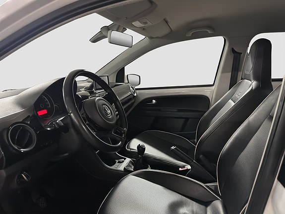 Volkswagen UP! 9 of 25