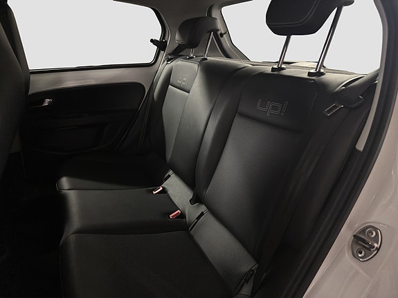 Volkswagen UP! 12 of 25