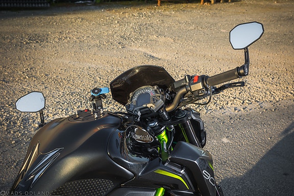 Kawasaki Z 900 8 of 30