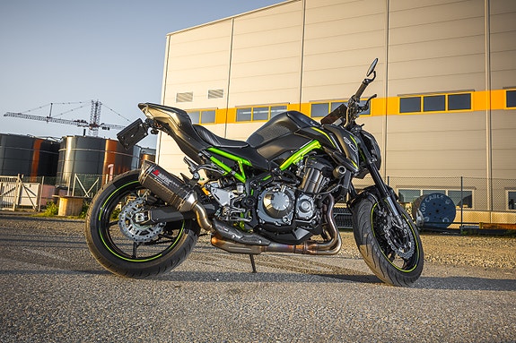 Kawasaki Z 900 6 of 30