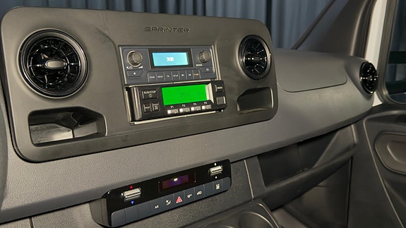 Mercedes-Benz Sprinter-Klasse 16 of 20
