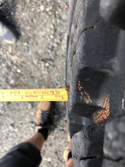 Hakkapeliitta med pigg Valtra