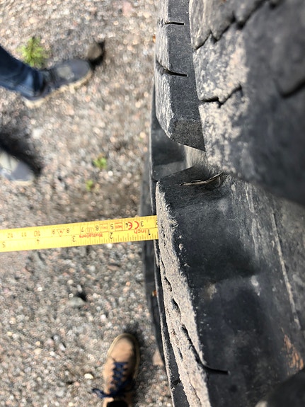 Hakkapeliitta med pigg Valtra