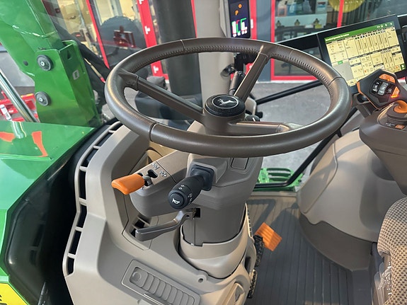 John Deere 6R 215 2024, kr 2 200 000,-