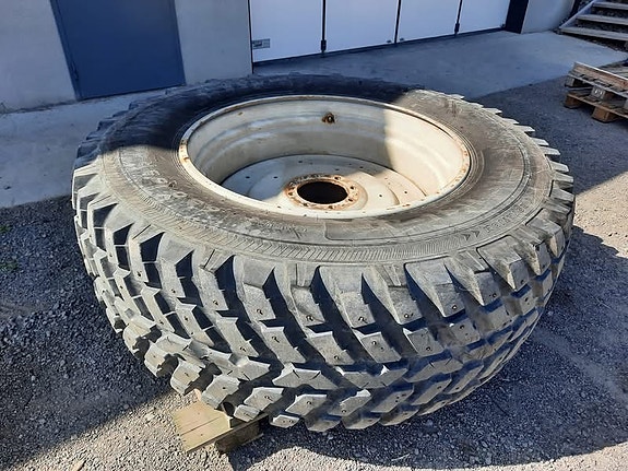 Nokian TRI2 Valtra T serie