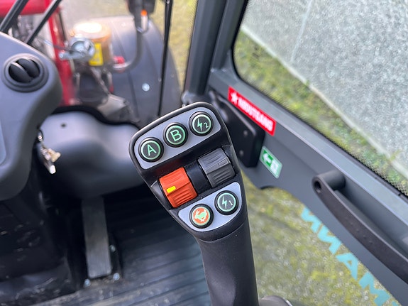 Weidemann 4080/Demo med Inch hastighetsbegrenser,stor pumpe,vinterdekk 13 of 14