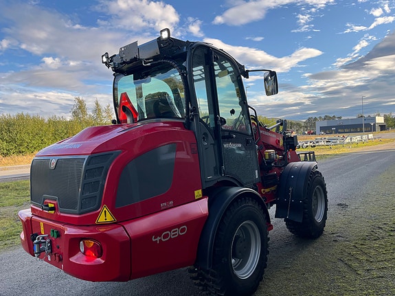 Weidemann 4080/Demo med Inch hastighetsbegrenser,stor pumpe,vinterdekk 2 of 5