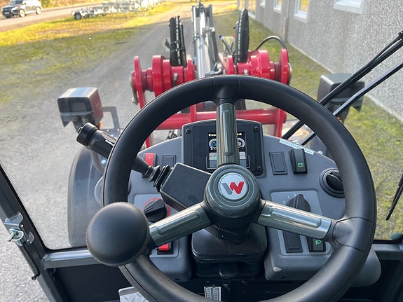 Weidemann 4080/Demo med Inch hastighetsbegrenser,stor pumpe,vinterdekk 9 of 14