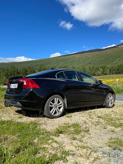 Volvo S60 3 of 29