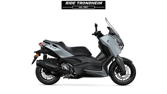 Yamaha XMAX 300 TECH MAX+ 2 of 5