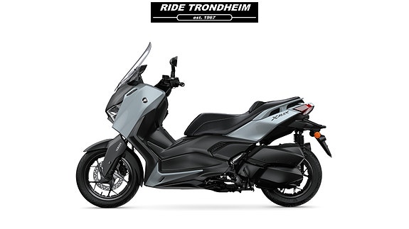 Yamaha XMAX 300 TECH MAX+ 3 of 5