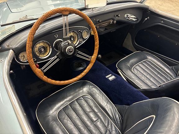 Austin Healey 3000 17 of 22
