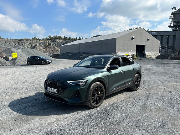 Audi e-tron 6 of 14