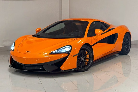McLaren 570S 4 of 30