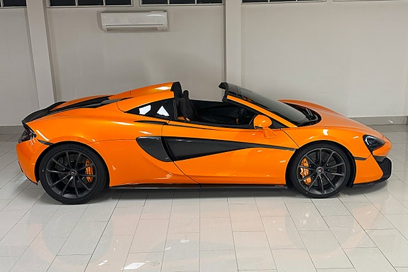 McLaren 570S 15 of 30