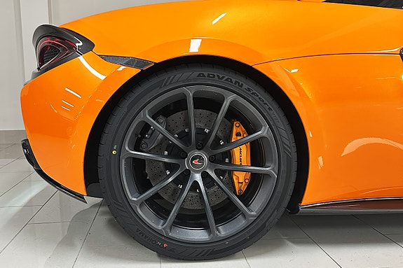 McLaren 570S 23 of 30