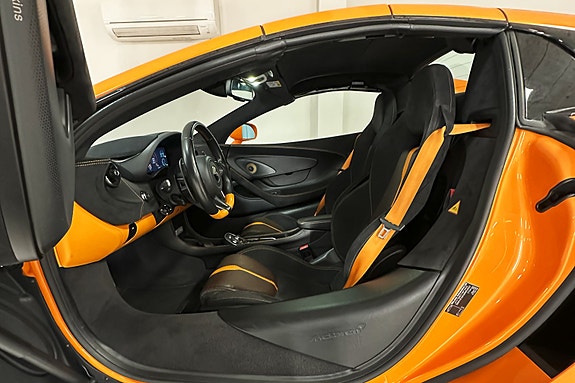 McLaren 570S 30 of 30