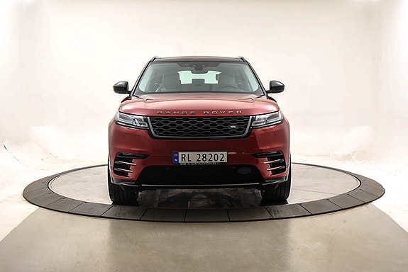 Land Rover Range Rover Velar 8 of 30