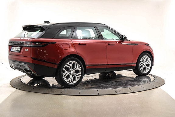 Land Rover Range Rover Velar 5 of 30