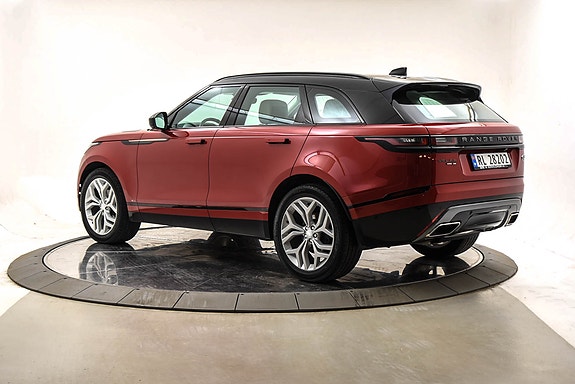 Land Rover Range Rover Velar 3 of 30