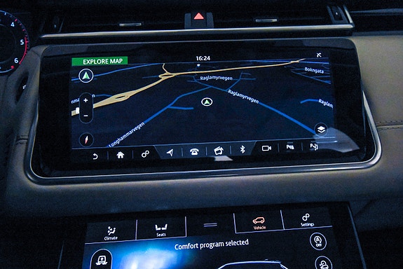 Land Rover Range Rover Velar 22 of 30