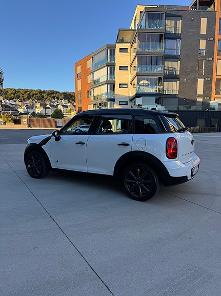 MINI Countryman-Serie 7 of 23