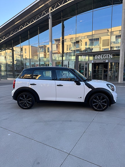 MINI Countryman-Serie 3 of 5