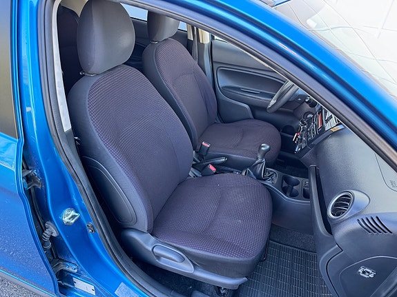 Mitsubishi Space Star 28 of 30