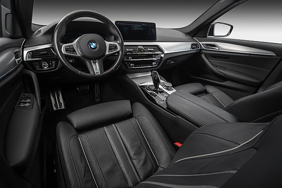 BMW 545e 19 of 30