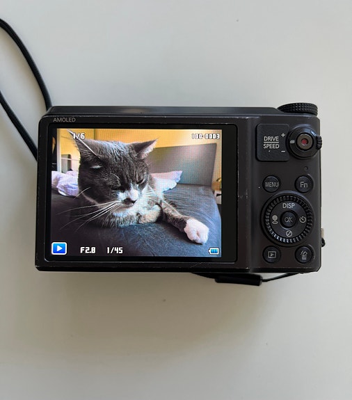 Product image 2 of 9