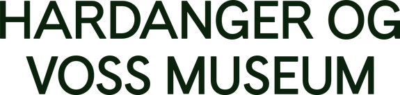 STIFTINGA HARDANGER OG VOSS MUSEUM logo