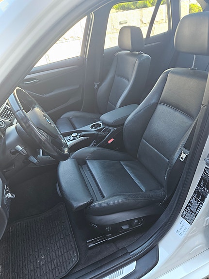 BMW X1 21 of 30