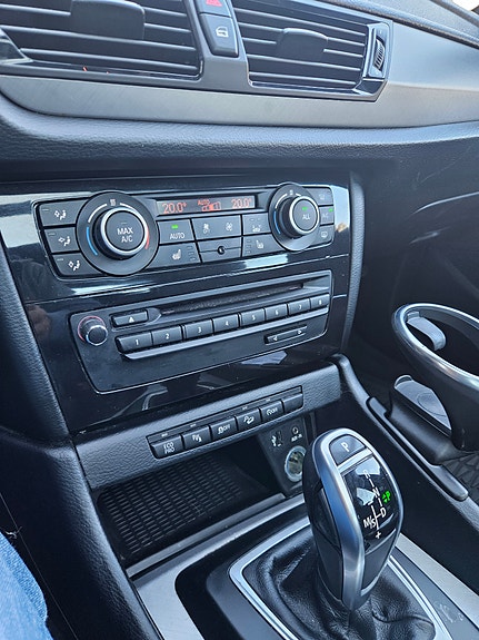 BMW X1 30 of 30