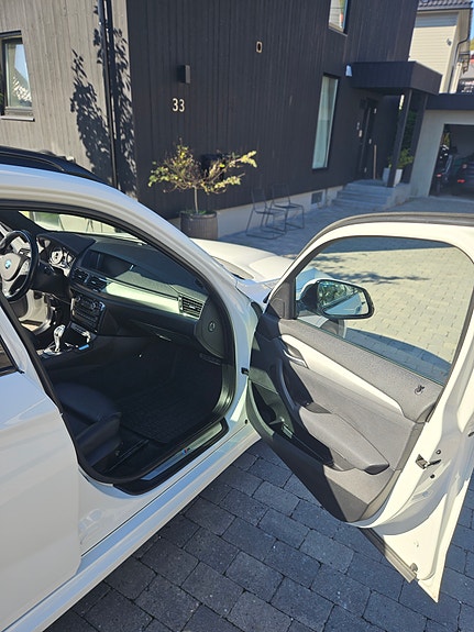 BMW X1 18 of 30