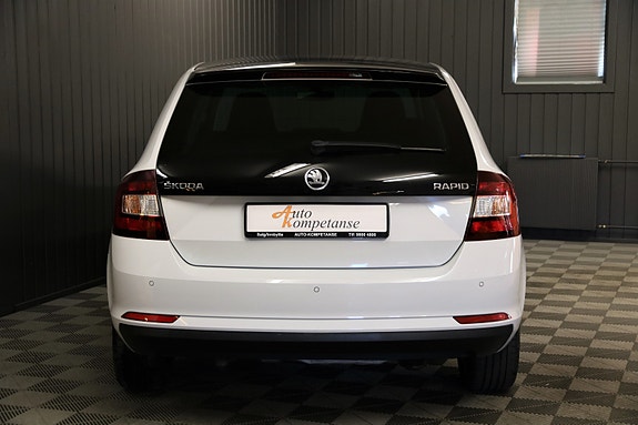 Skoda Rapid 10 of 21