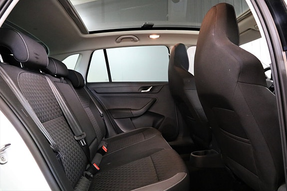 Skoda Rapid 16 of 21