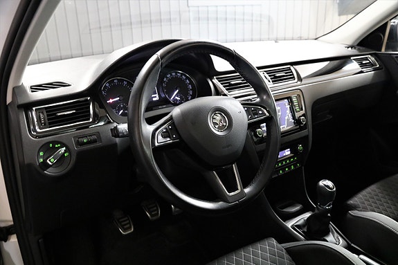 Skoda Rapid 11 of 21