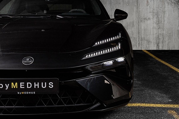 Lotus Emeya 5 of 5