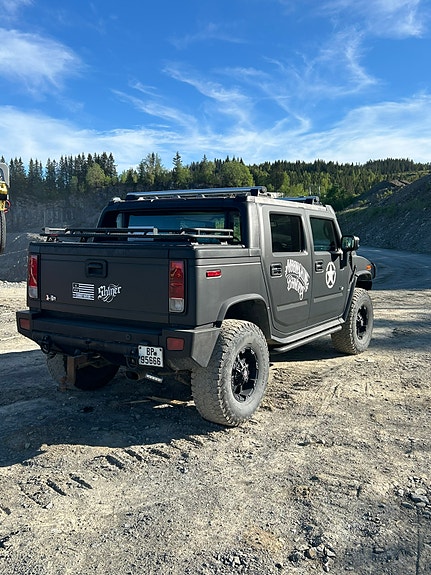 Hummer H2 3 of 8