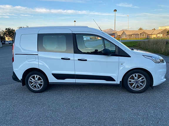 Ford Transit Connect 7 of 19