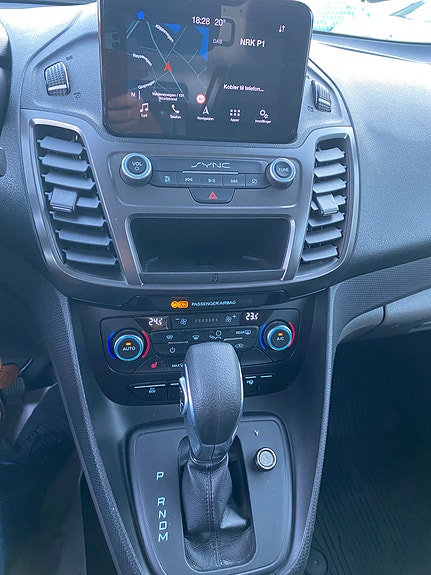 Ford Transit Connect 13 of 19