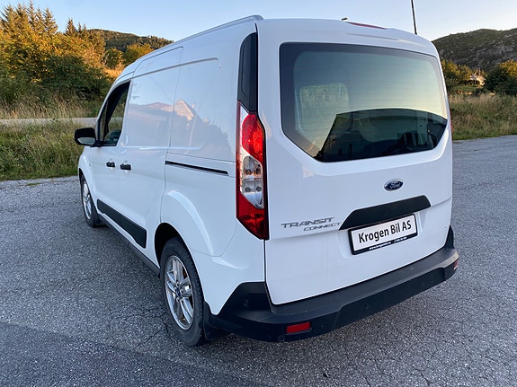 Ford Transit Connect 3 of 19