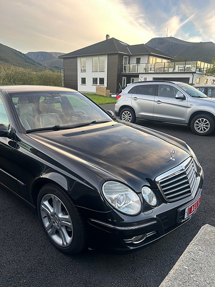 Mercedes-Benz E-Klasse 4 of 26