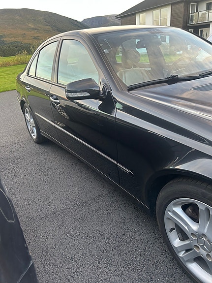 Mercedes-Benz E-Klasse 8 of 26