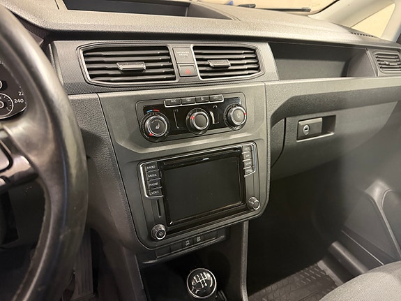 Volkswagen Caddy Maxi 15 of 19