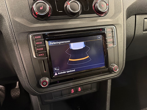 Volkswagen Caddy Maxi 14 of 19